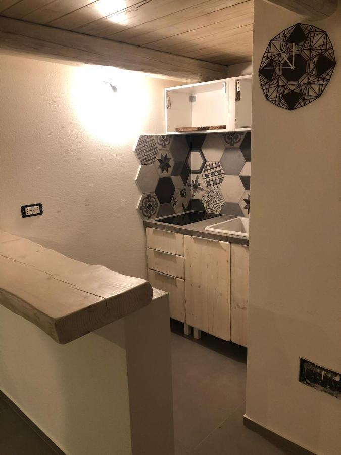 Appartamento Spotorno Con Ampio Terrazzo Attrezzato Anche Con Angolo Cottura Exterior foto