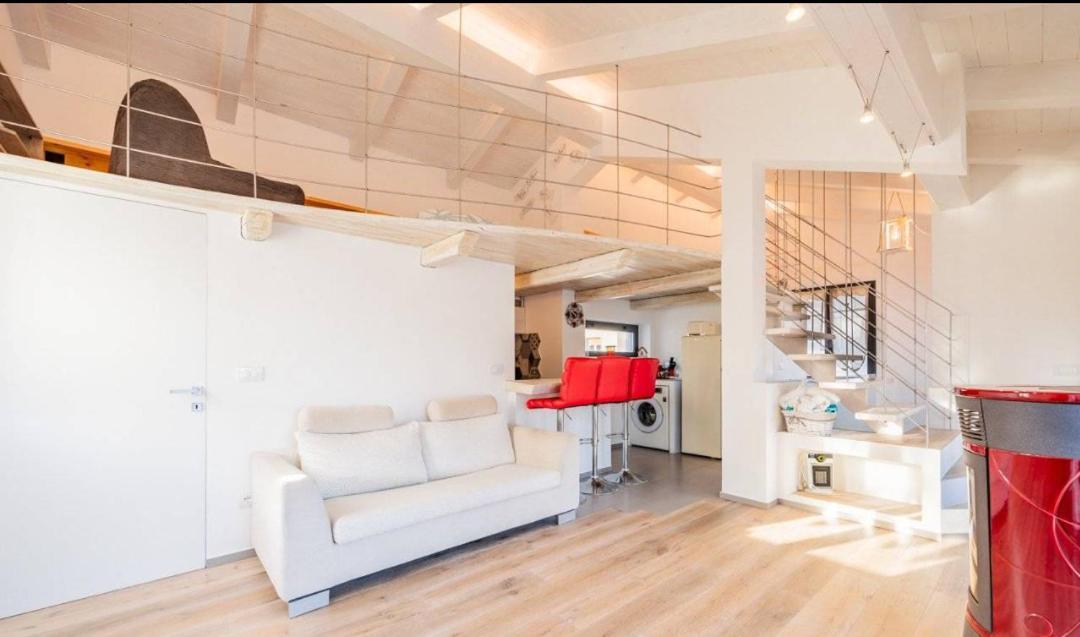 Appartamento Spotorno Con Ampio Terrazzo Attrezzato Anche Con Angolo Cottura Exterior foto